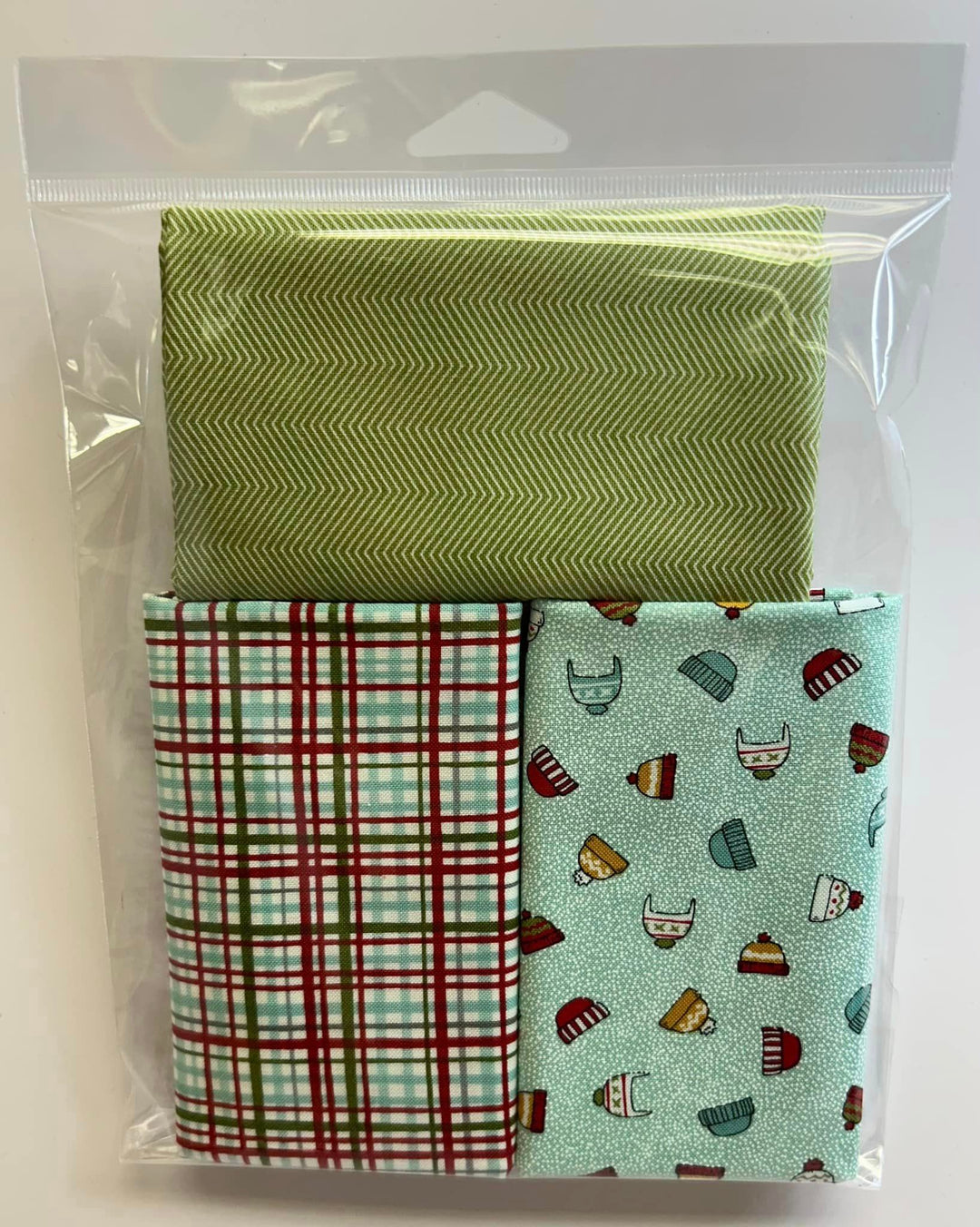 Frosty Wishes Fabric Mini Pack