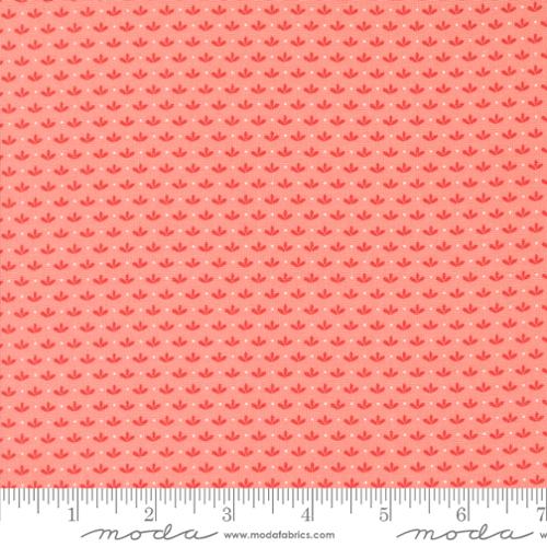 August 2025 Fabric Fan Club: Tote & Tassel Materials