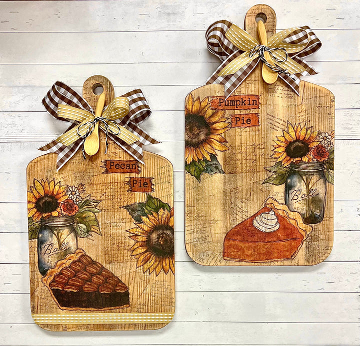 Holiday Reversible Cutting Board DIY Decor Kit
