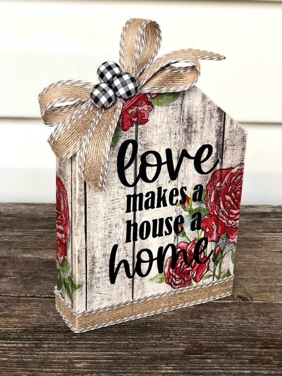 "Love makes a House a Home" House DIY Decor Kit - 5x7 house